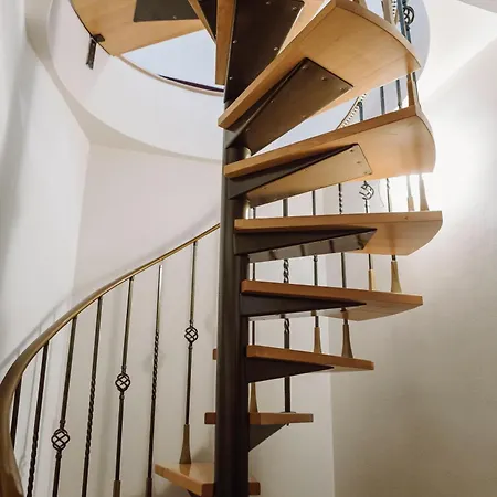 K21 Stare Apartment